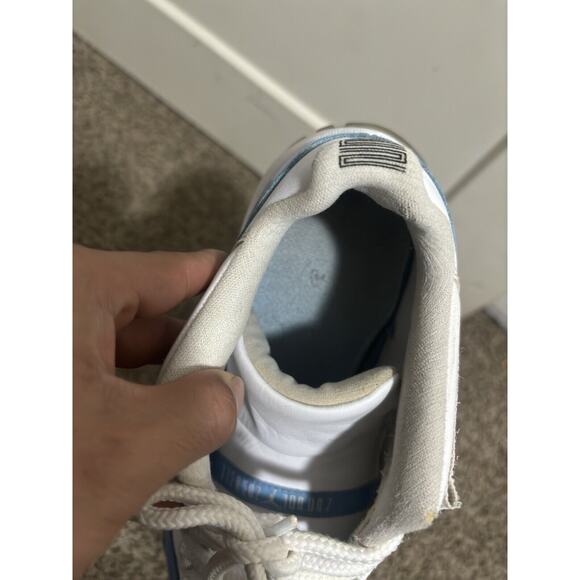 Jordan 11 Unc Low Size 10 Mens - Picture 4 of 5